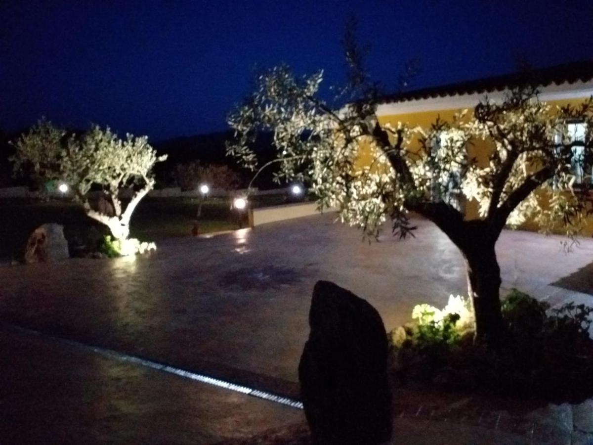 Indipendente Con Piscina Uso Esclusivo Internet Illimitato Villa Siniscola Eksteriør bilde